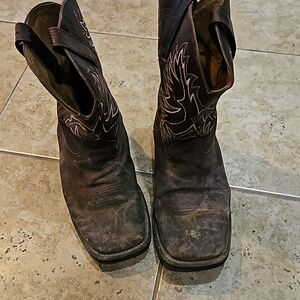 Mens Cody James Boots size 9.5D
